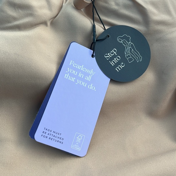 HONEYLOVE crossover bodysuit - Picture 3 of 6